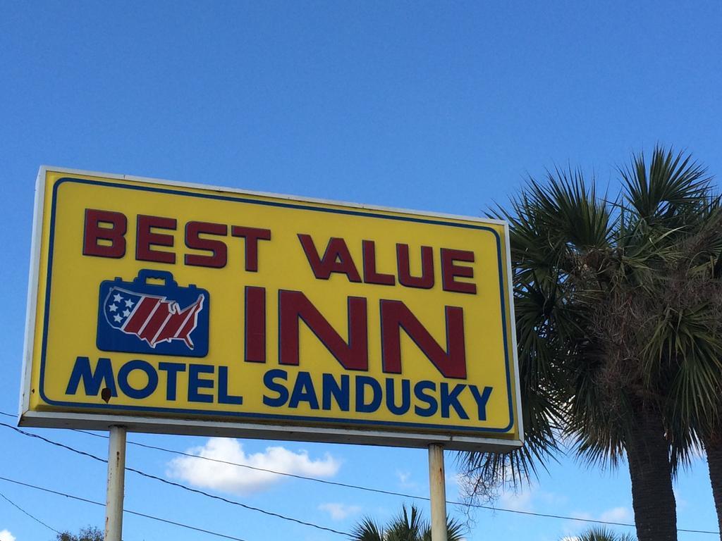 Best Value Inn Motel Sandusky Marianna Exterior photo