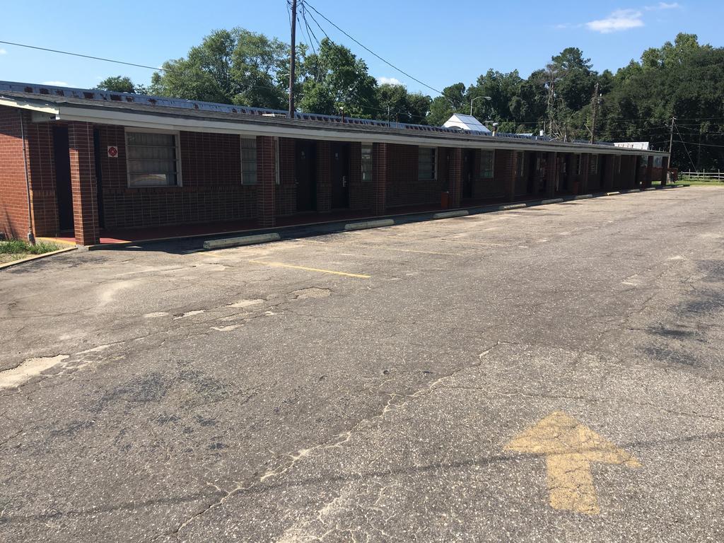 Best Value Inn Motel Sandusky Marianna Exterior photo