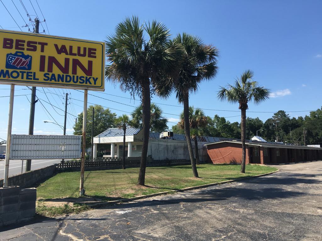 Best Value Inn Motel Sandusky Marianna Exterior photo