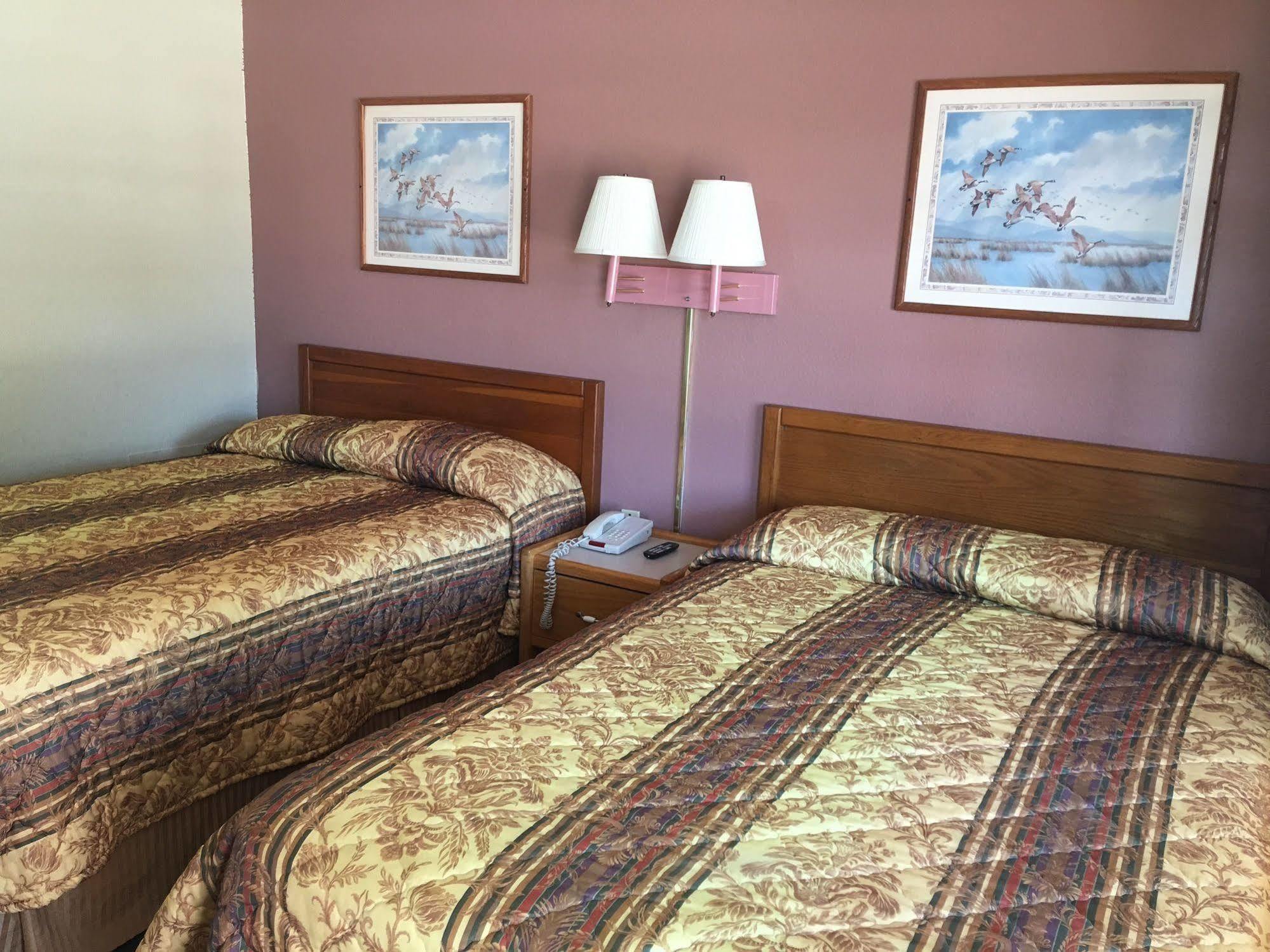 Best Value Inn Motel Sandusky Marianna Exterior photo