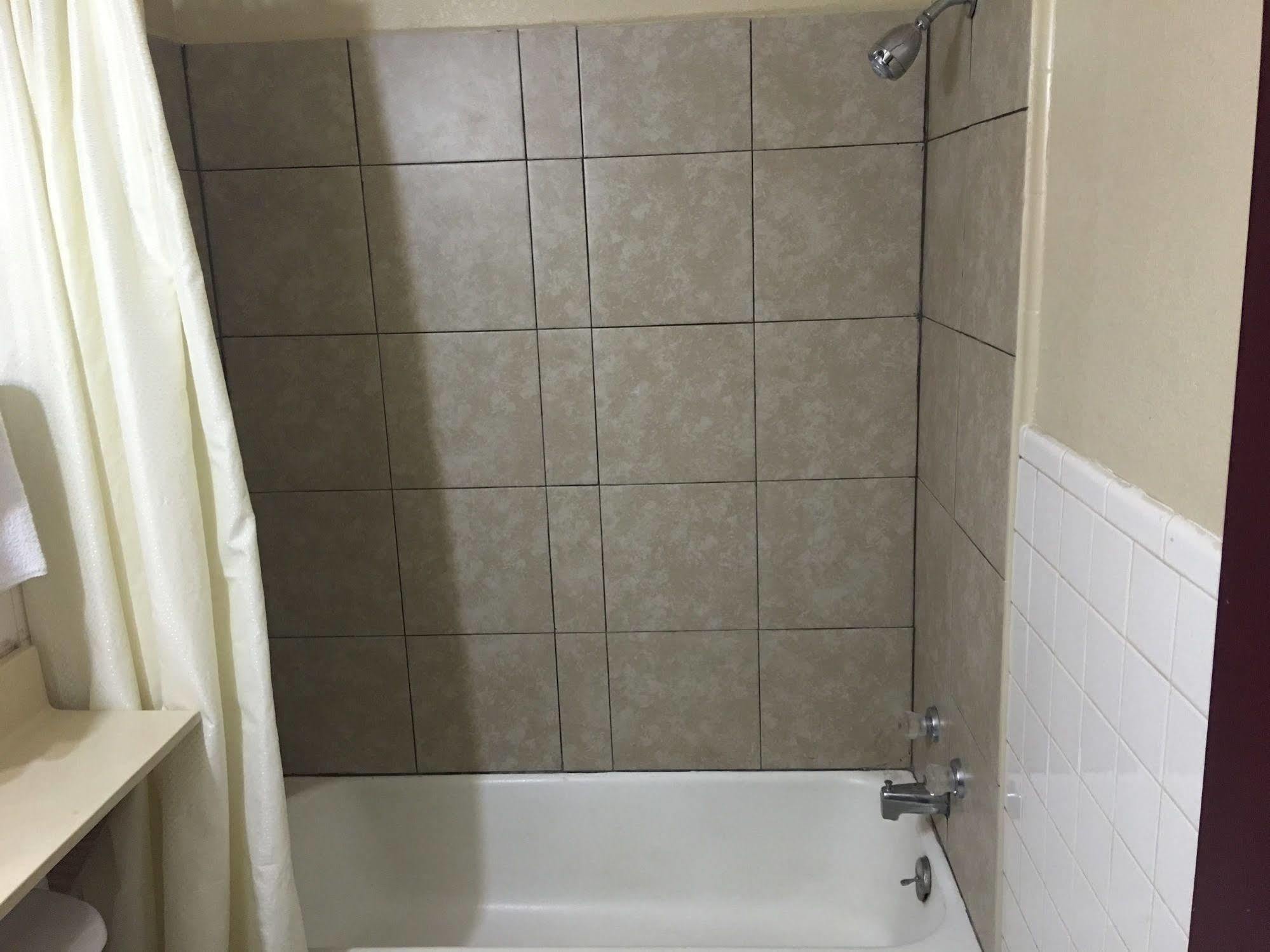 Best Value Inn Motel Sandusky Marianna Exterior photo