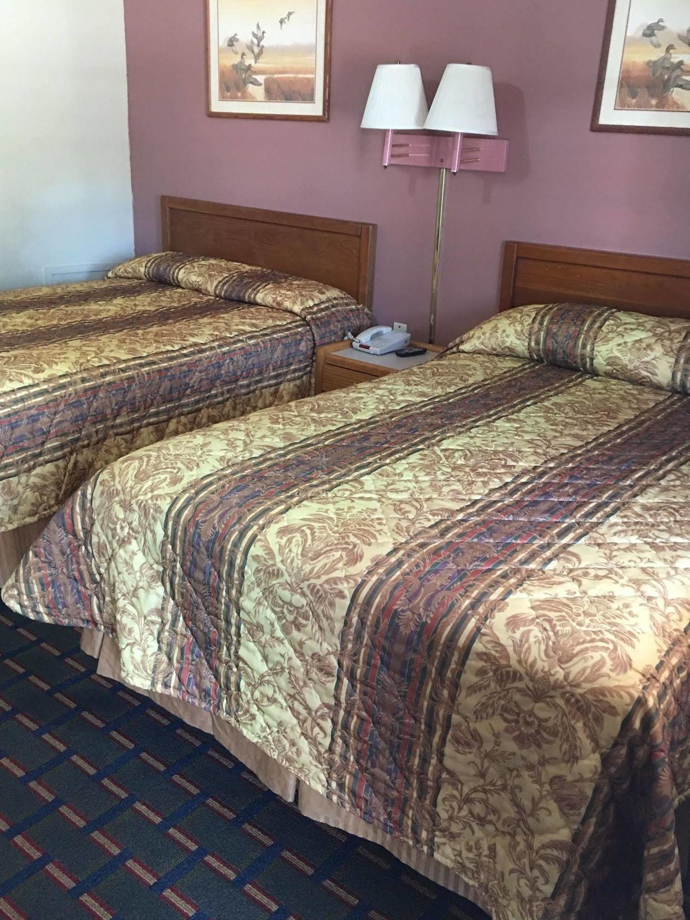 Best Value Inn Motel Sandusky Marianna Exterior photo